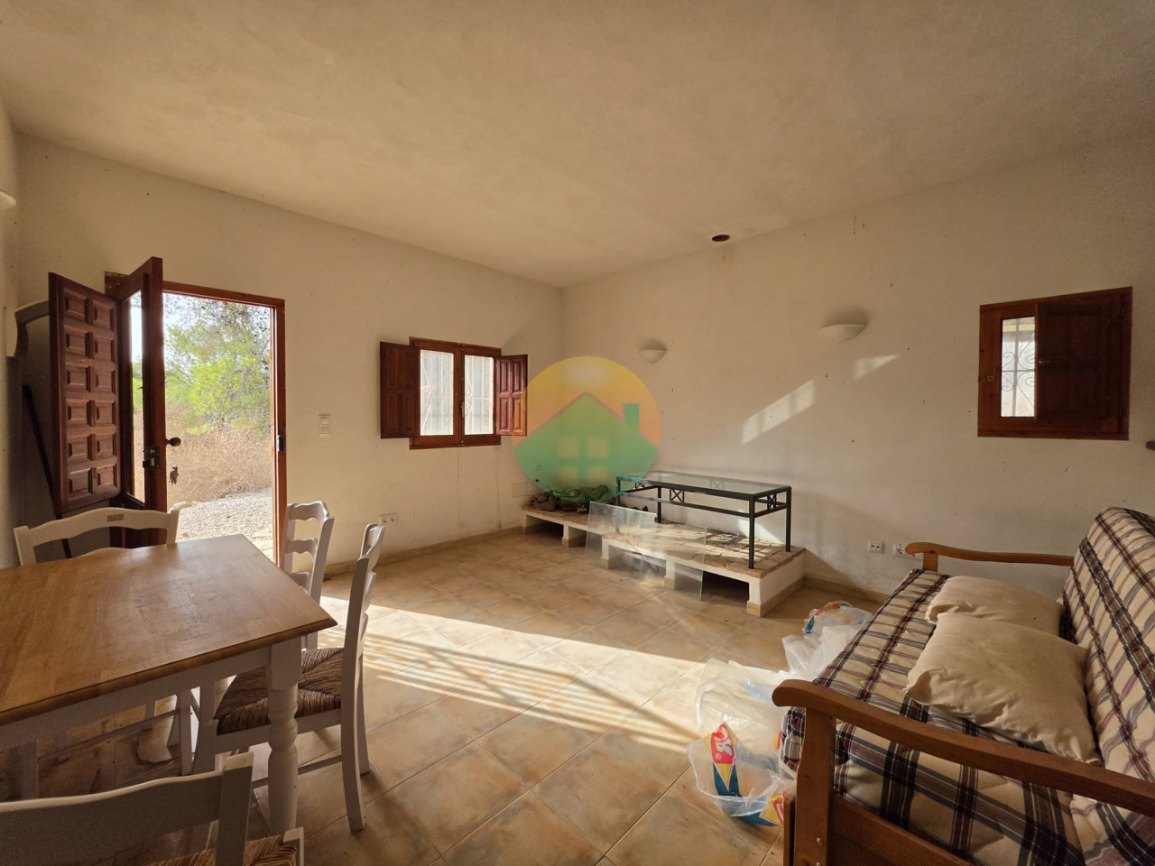 4 Bedroom Country house For Sale