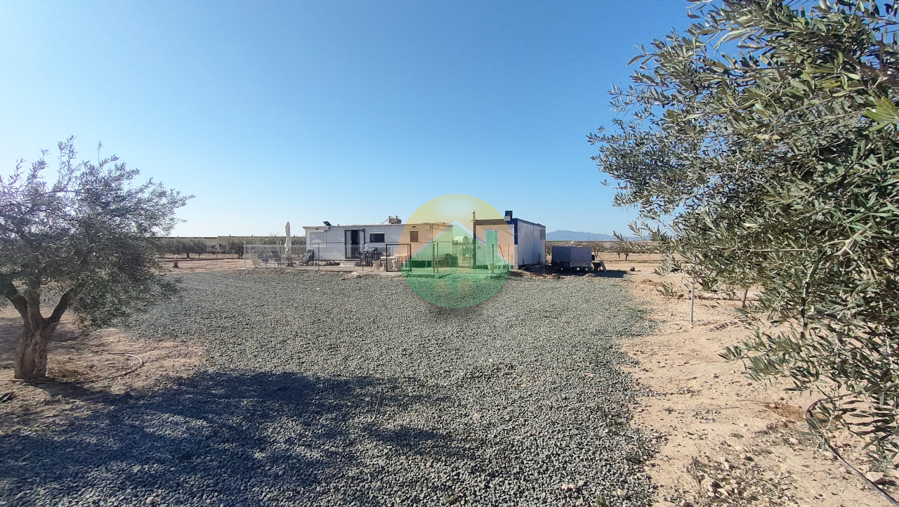 Plot with mobile home for sale in Alhama Murcia