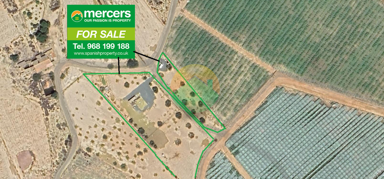 Plot with mobile home for sale in Alhama Murcia