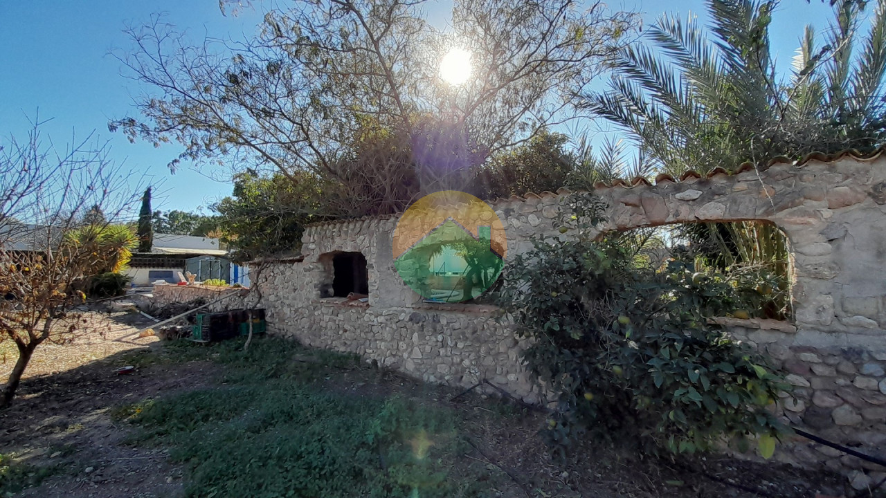 3 Bedroom Detached For Sale