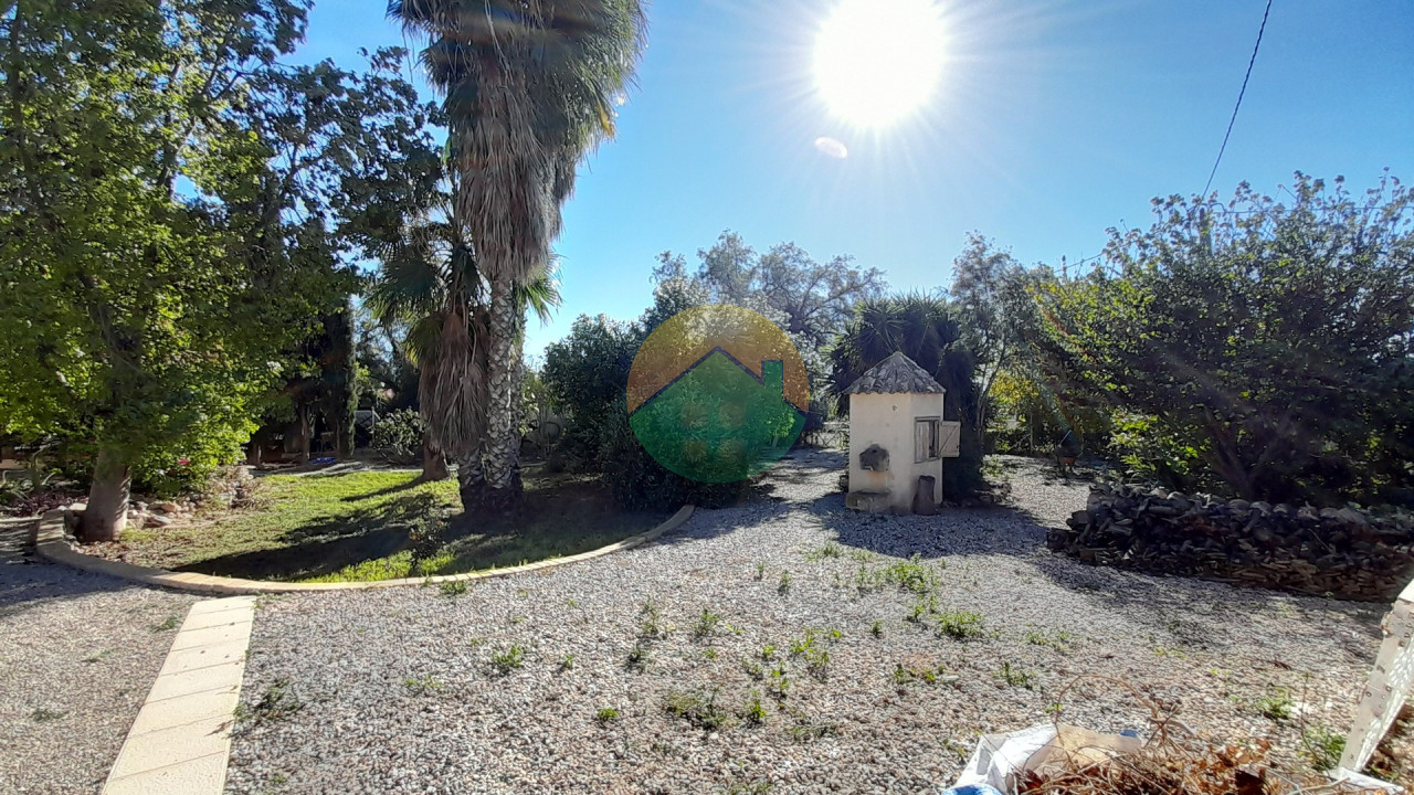 3 Bedroom Detached For Sale