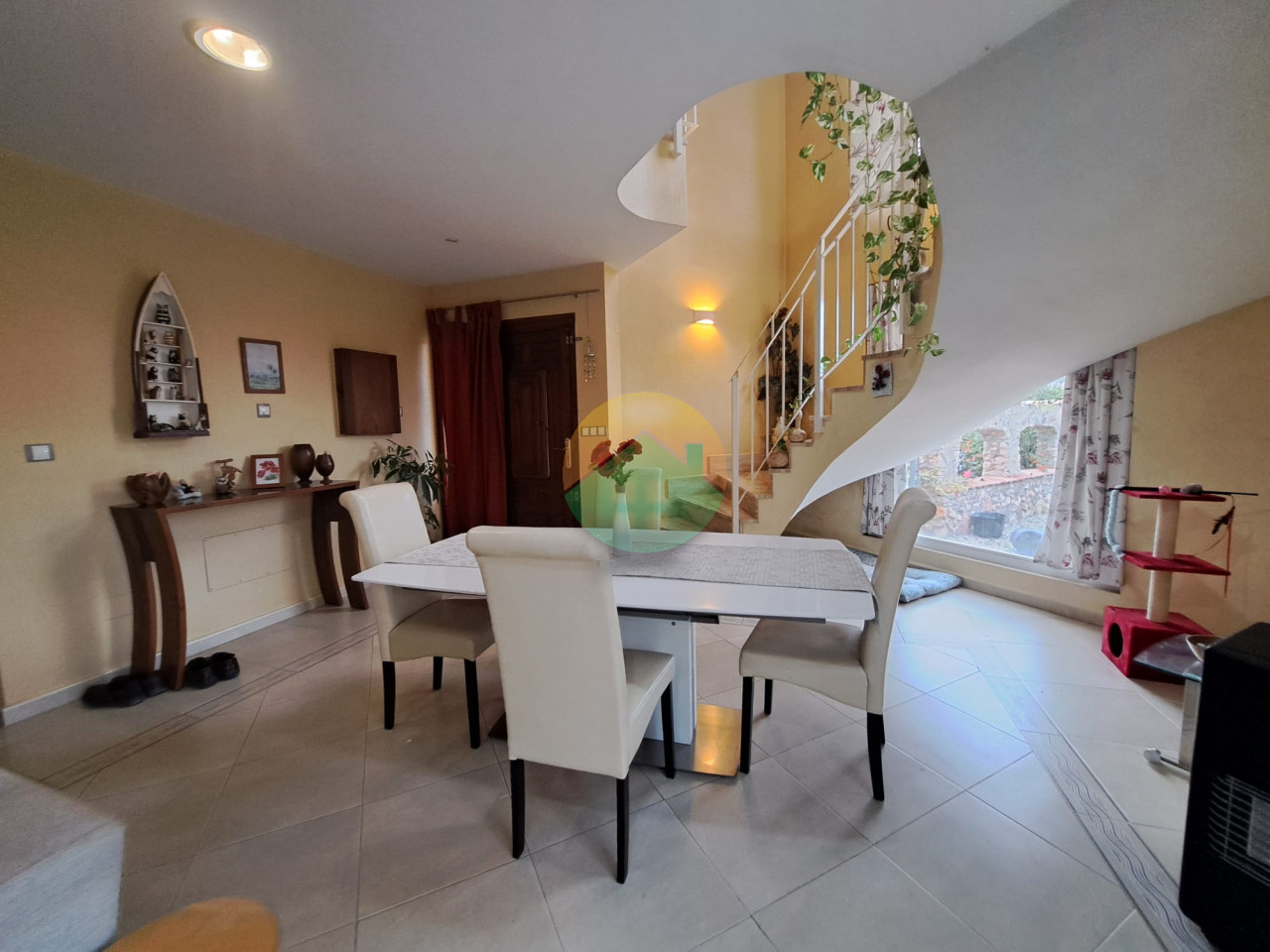 3 Bedroom Detached For Sale