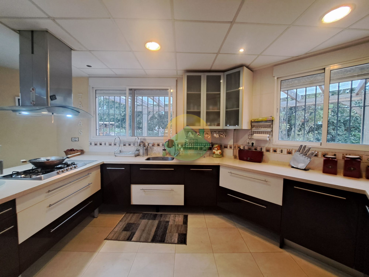 3 Bedroom Detached For Sale