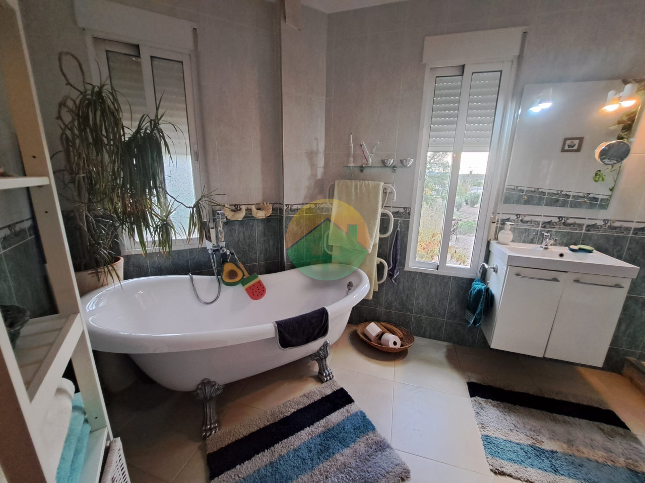 3 Bedroom Detached For Sale