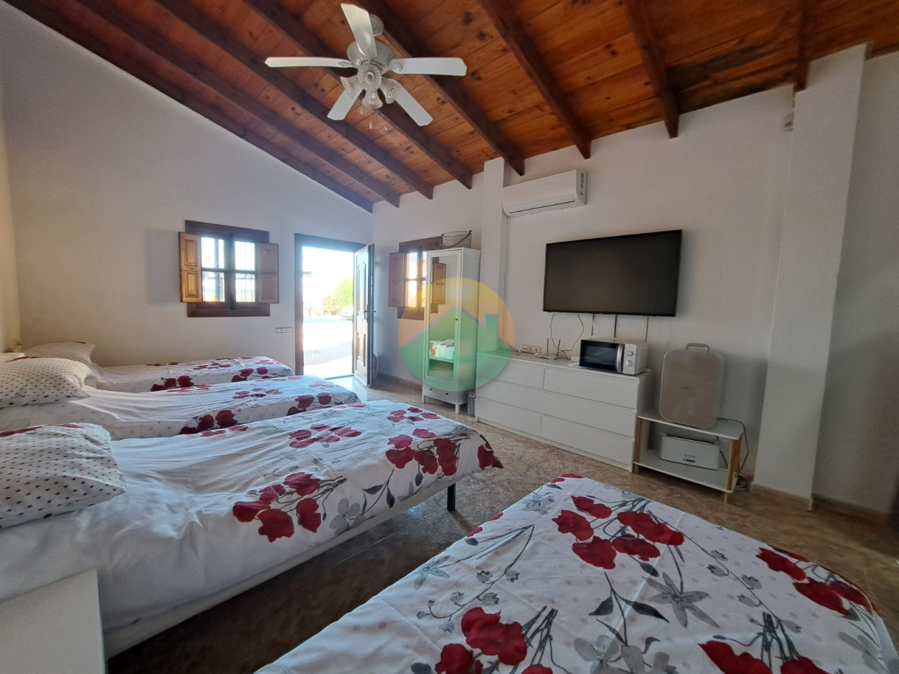 5 Bedroom Country house For Sale