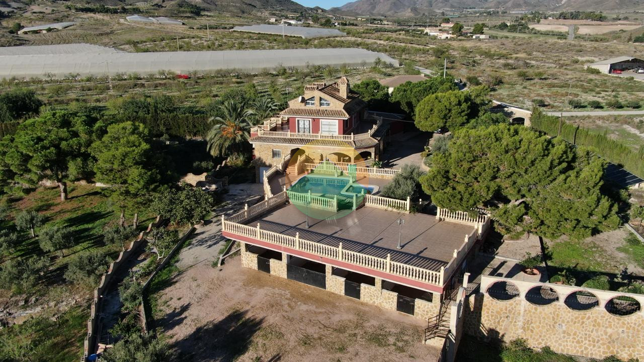 4 Bedroom Detached For Sale