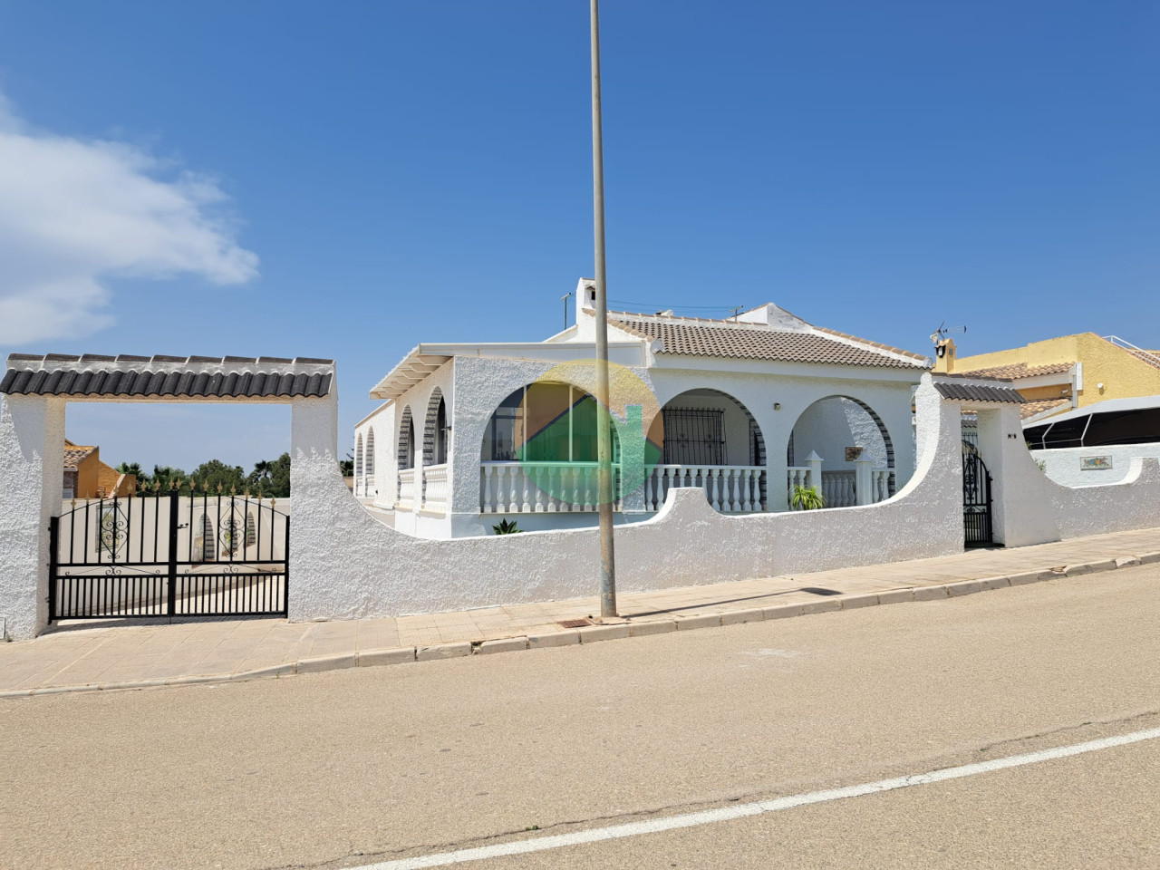 3 Bedroom Detached For Sale