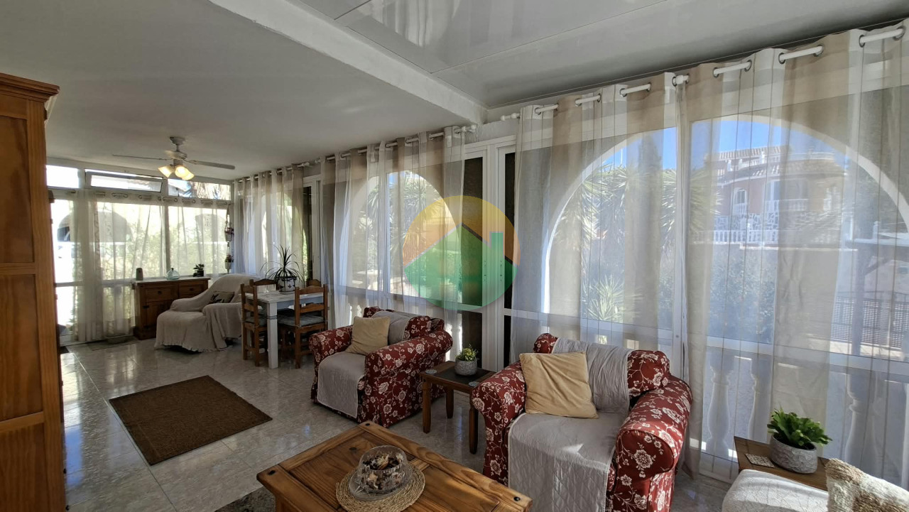 2 Bedroom Detached For sale