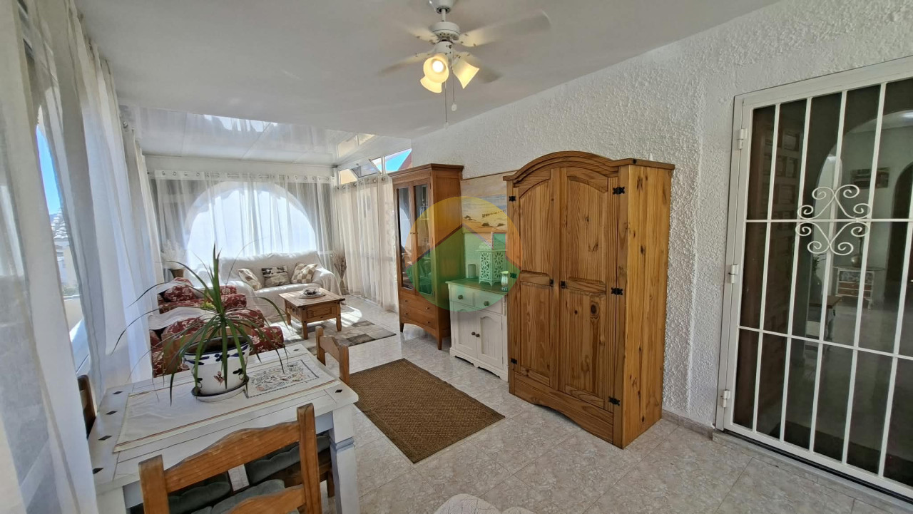 2 Bedroom Detached For sale