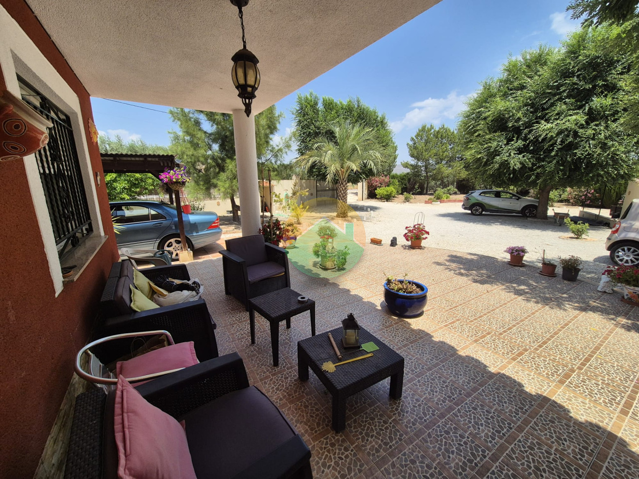 3 Bedroom Country House For Sale