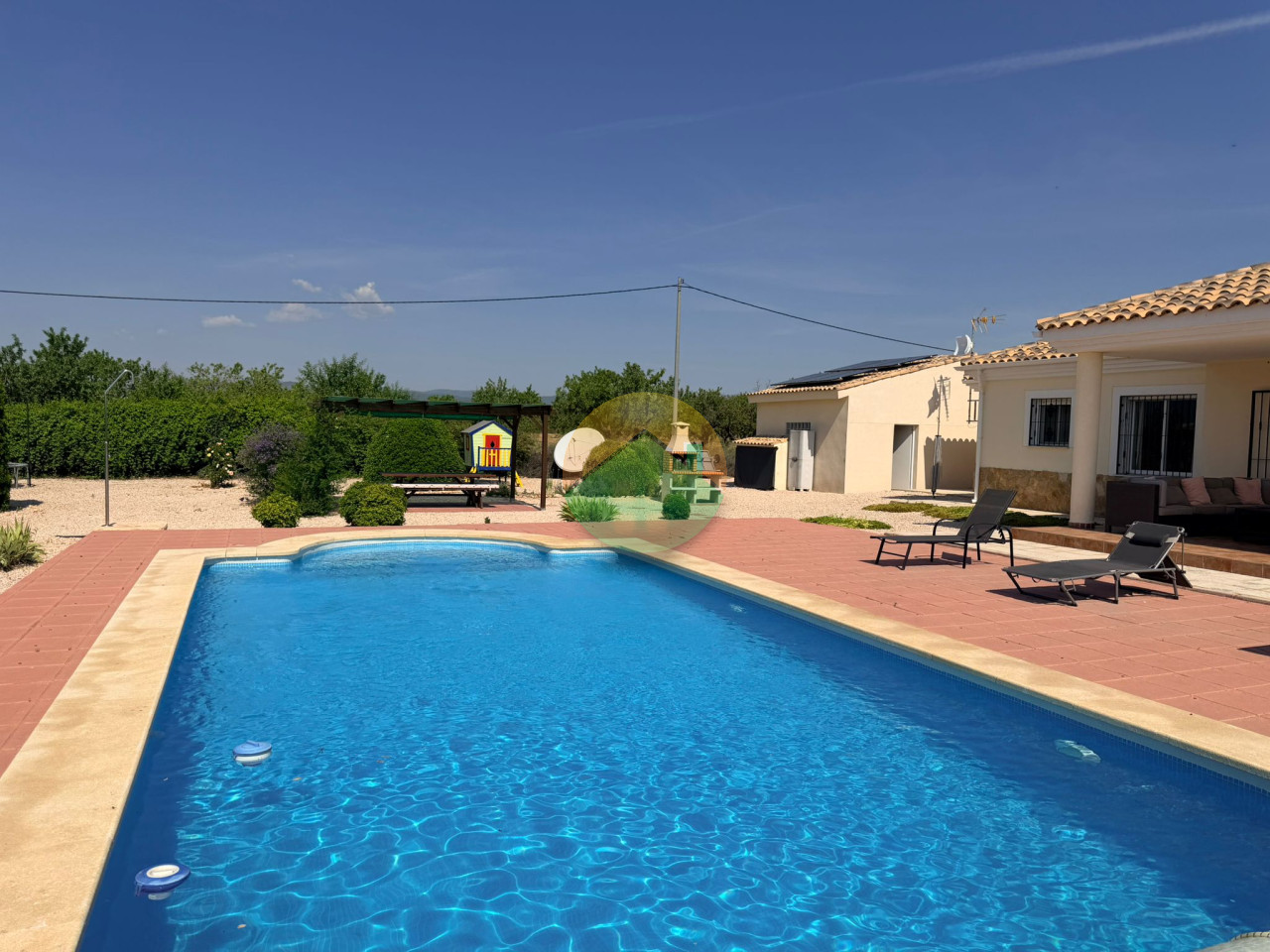 4 Bedroom Detached For Sale