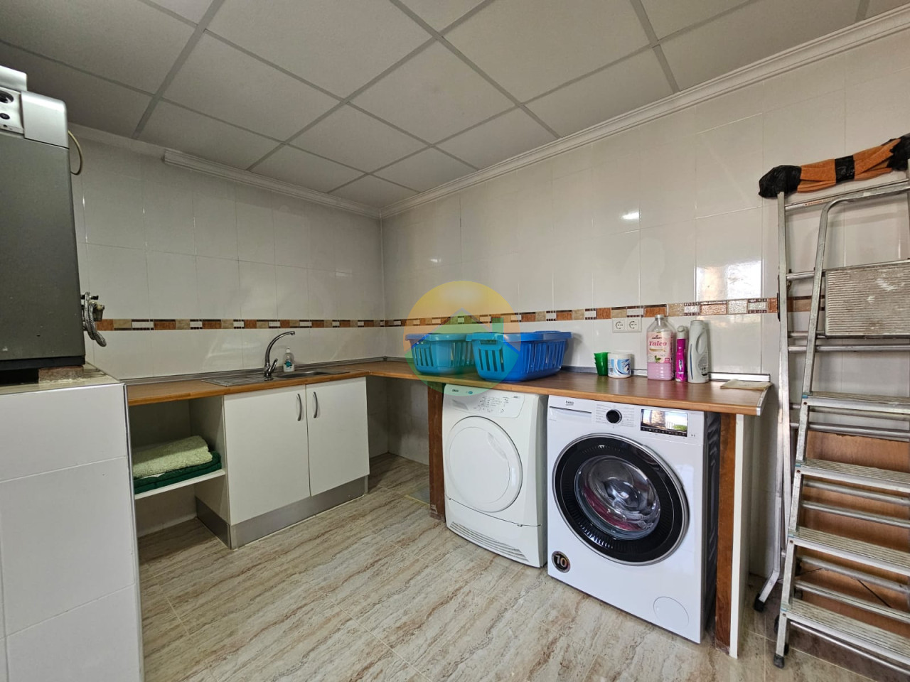 3 Bedroom Detached For Sale
