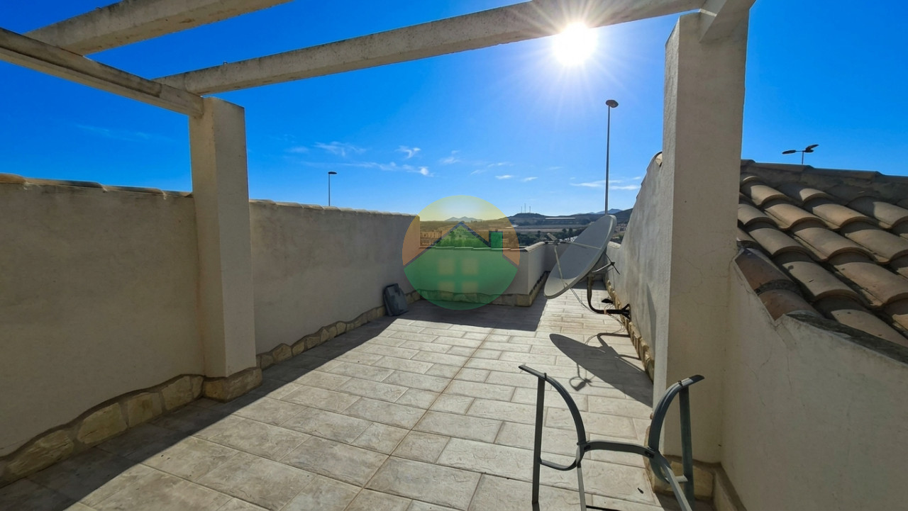 3 Bedroom Detached For Sale
