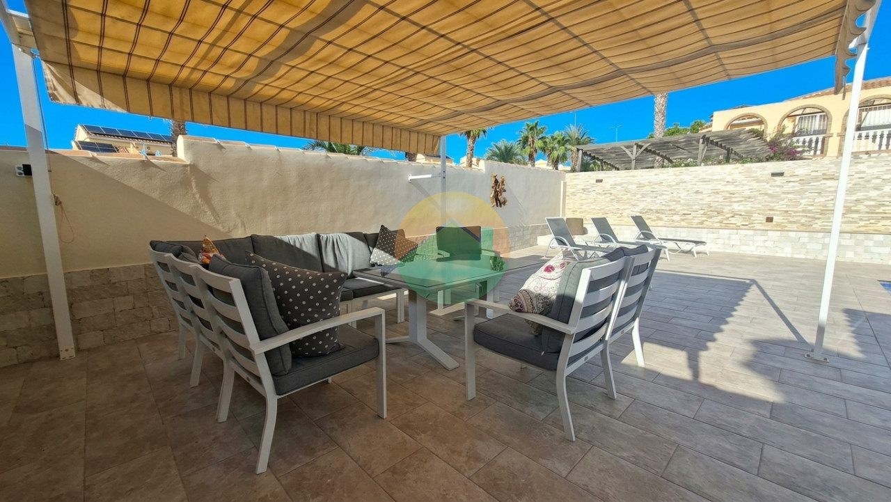 3 Bedroom Detached For Sale