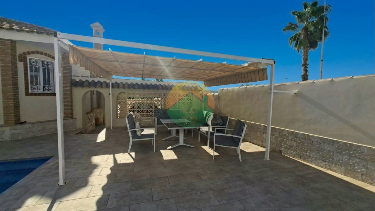 3 Bedroom Detached For Sale
