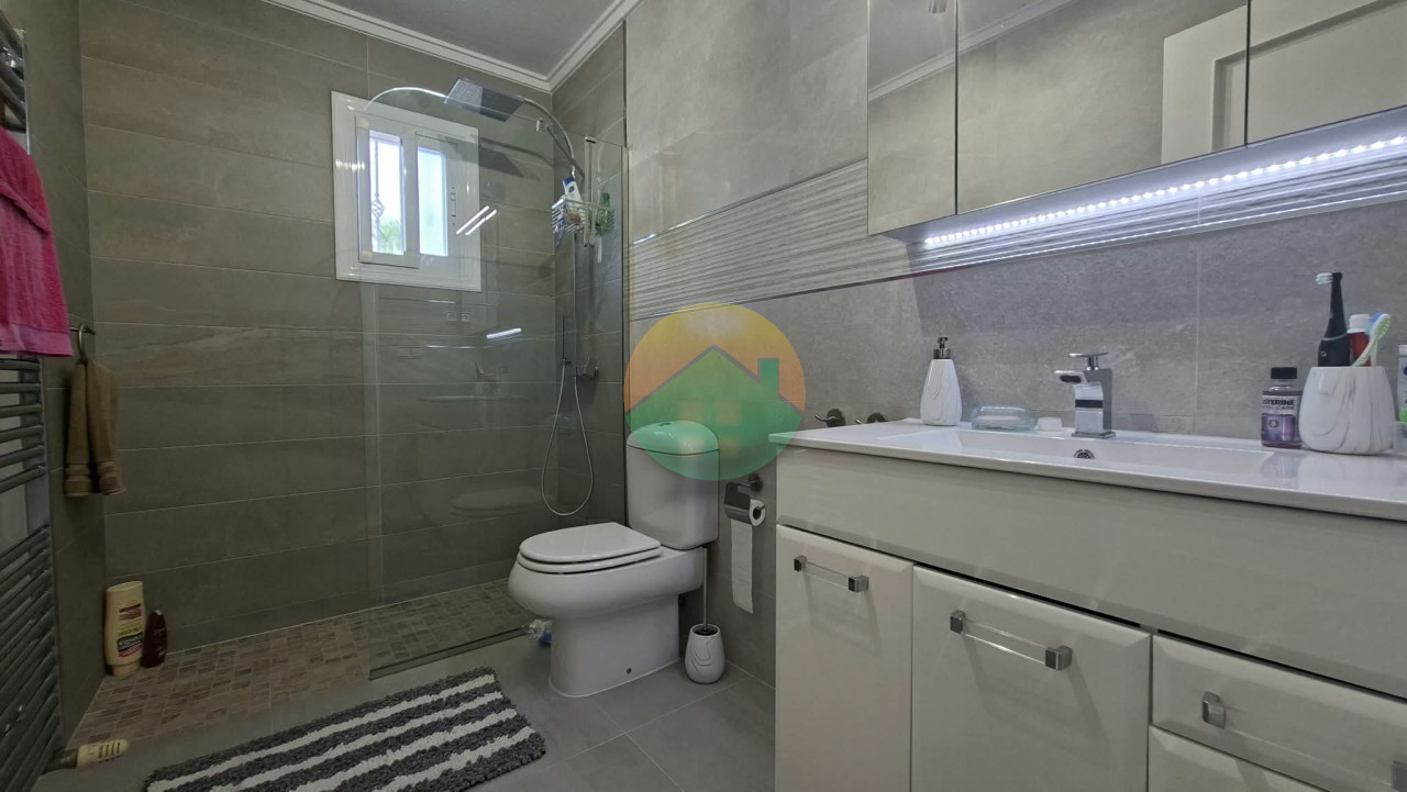 3 Bedroom Detached For Sale