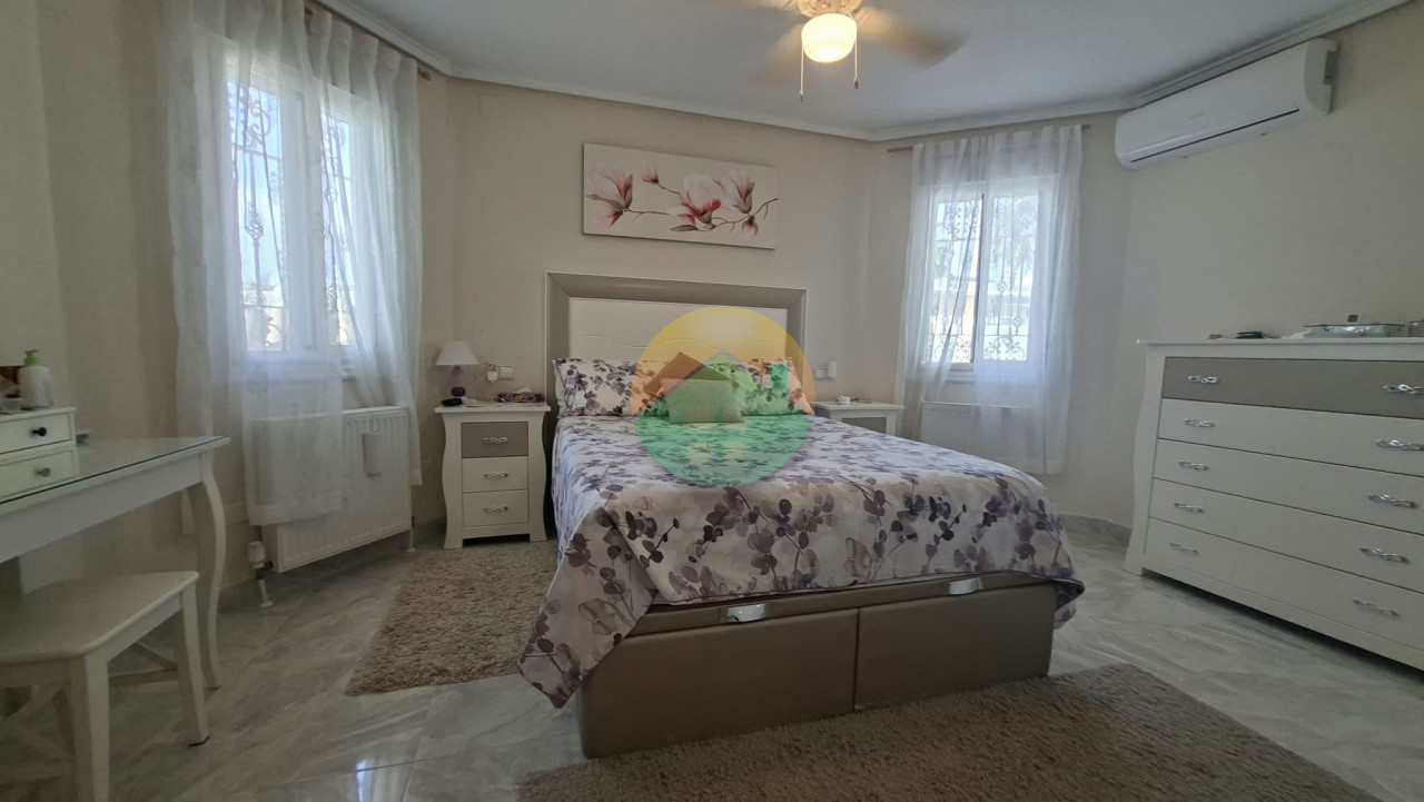 3 Bedroom Detached For Sale