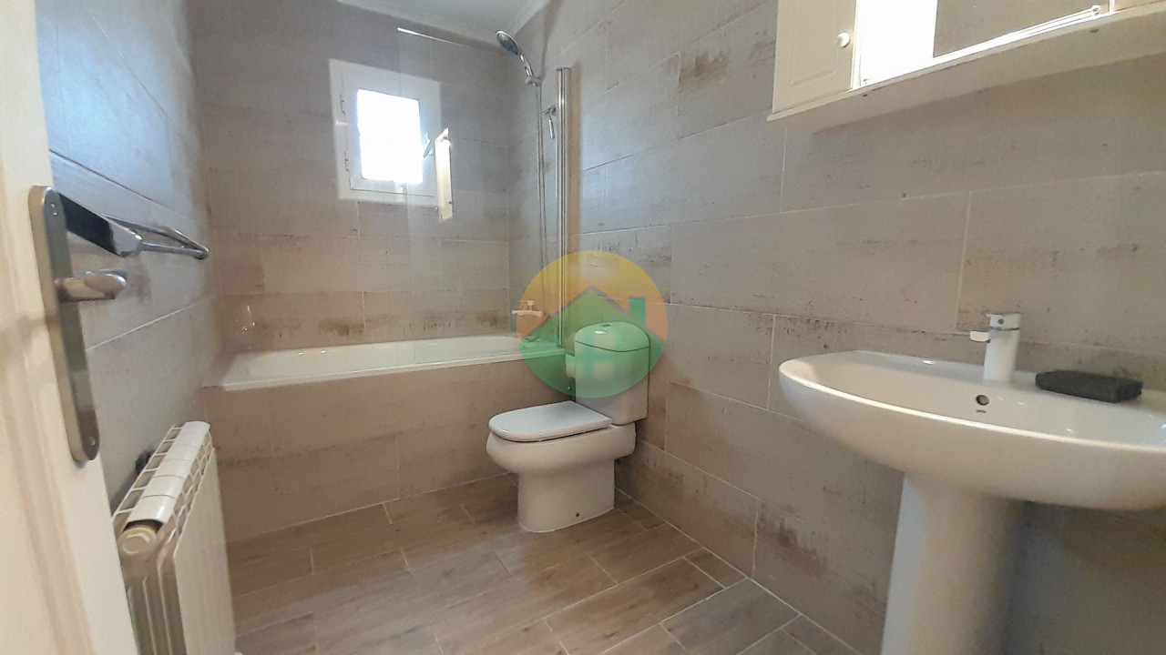 3 Bedroom Detached For Sale