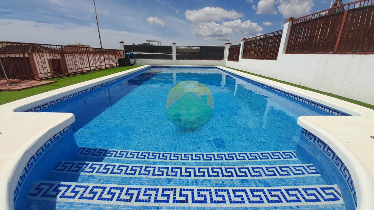 3 Bedroom Detached For Sale