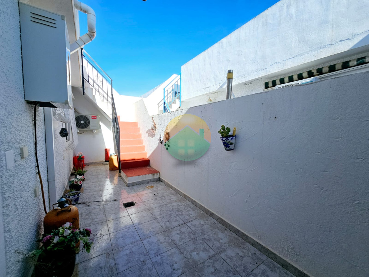 2 Bedroom Terraced For Sale