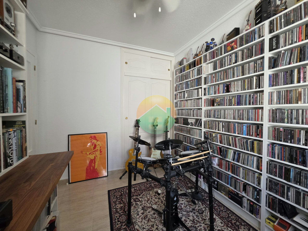 2 Bedroom Terraced For Sale