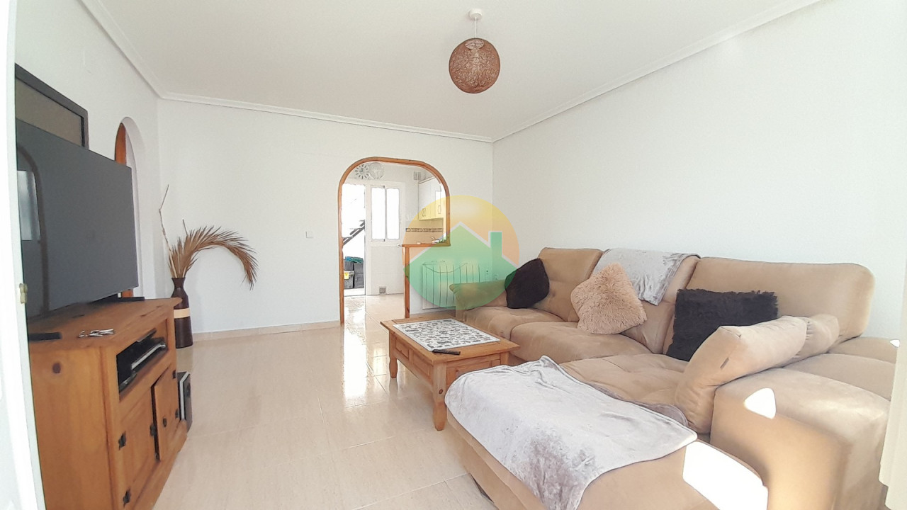 2 Bedroom Terraced For Sale