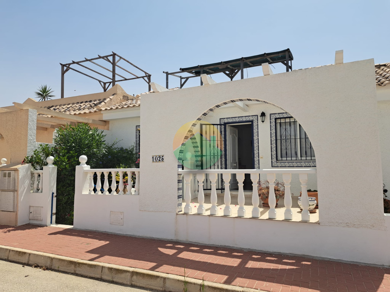 2 Bedroom Terraced For Sale