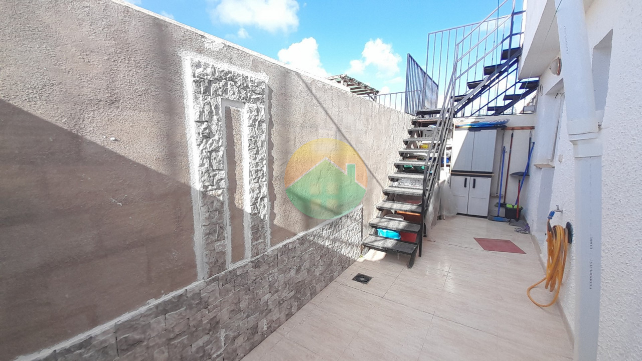 2 Bedroom Terraced For Sale