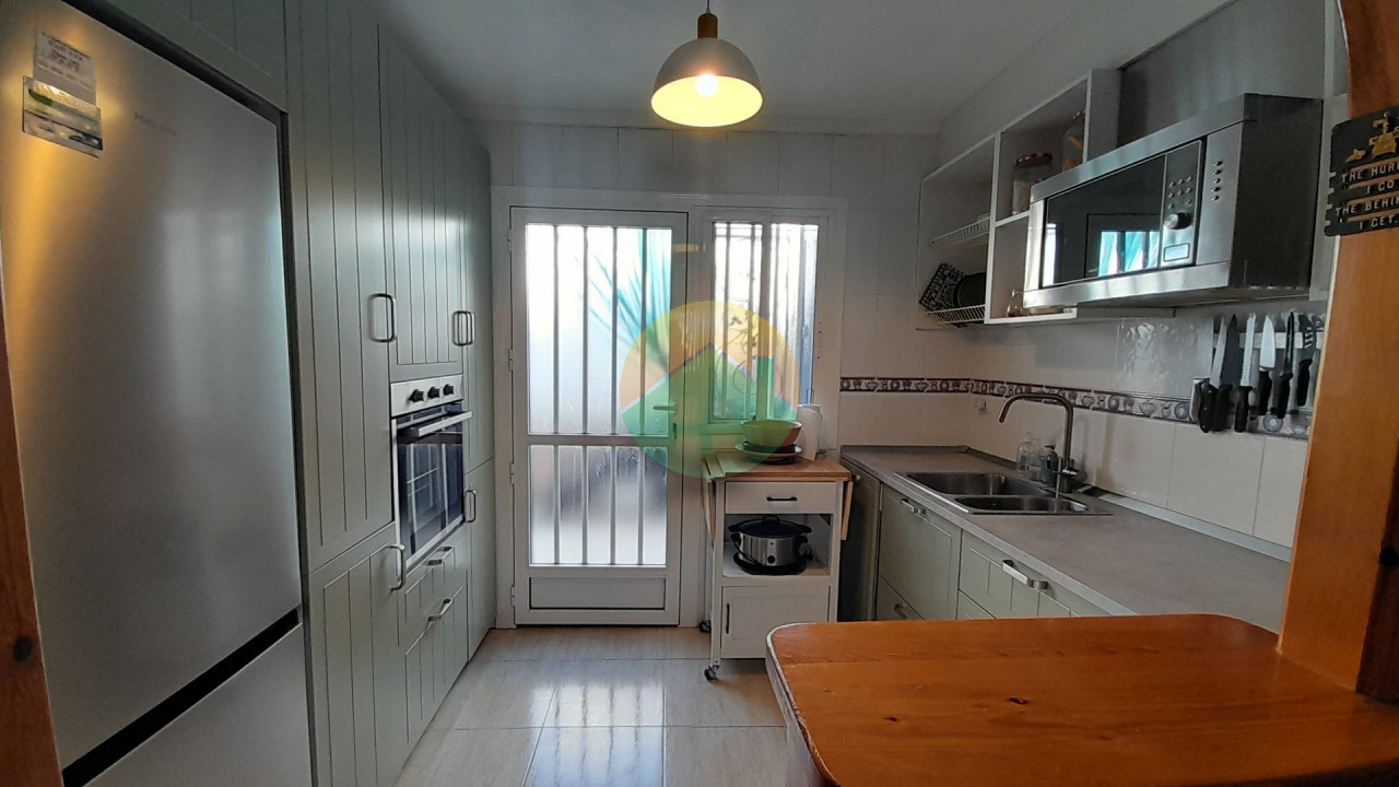 2 Bedroom Terraced For Sale