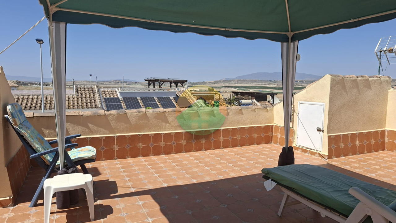 2 Bedroom Terraced For Sale