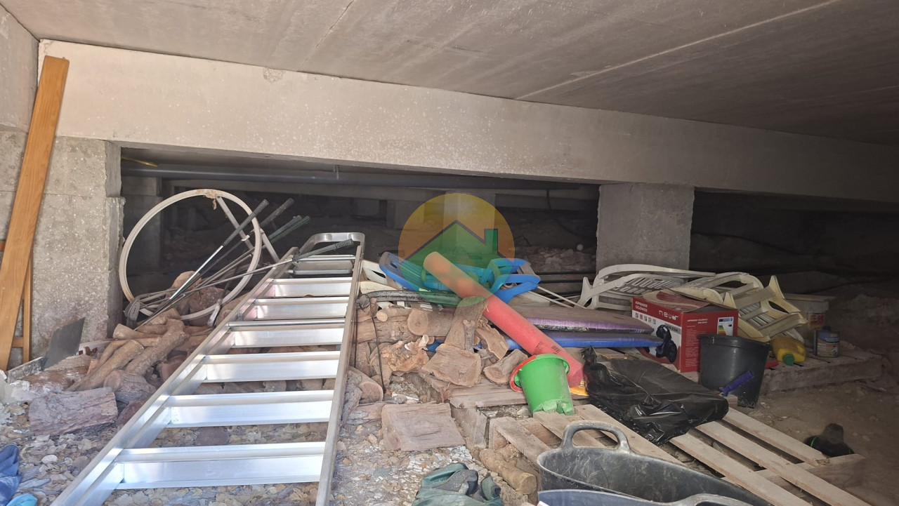 2 Bedroom Terraced For Sale