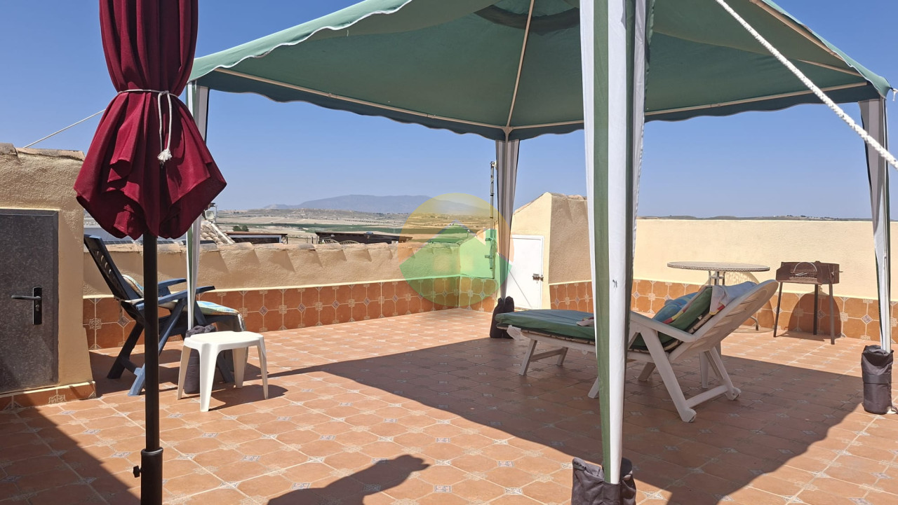 2 Bedroom Terraced For Sale