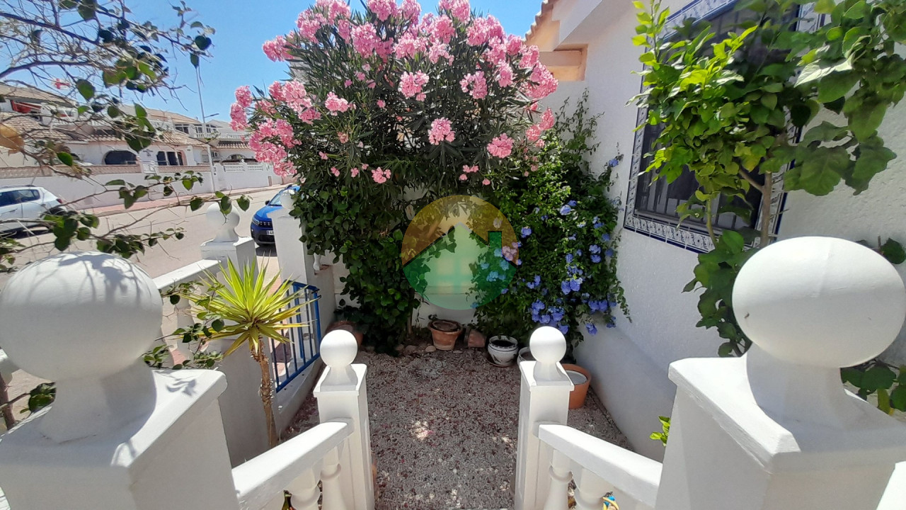 2 Bedroom Terraced For Sale