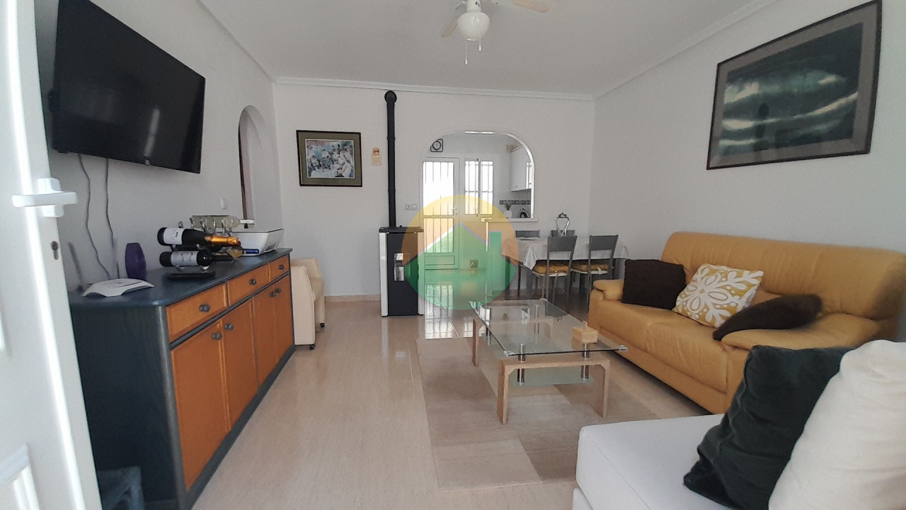 2 Bedroom Terraced For Sale