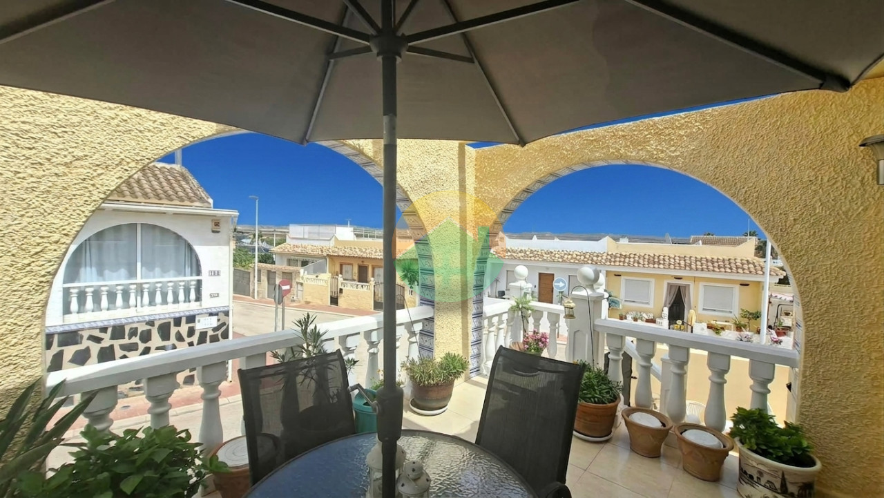 2 Bedroom terraced for Sale