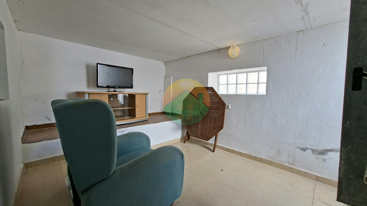 2 Bedroom Terraced For Sale