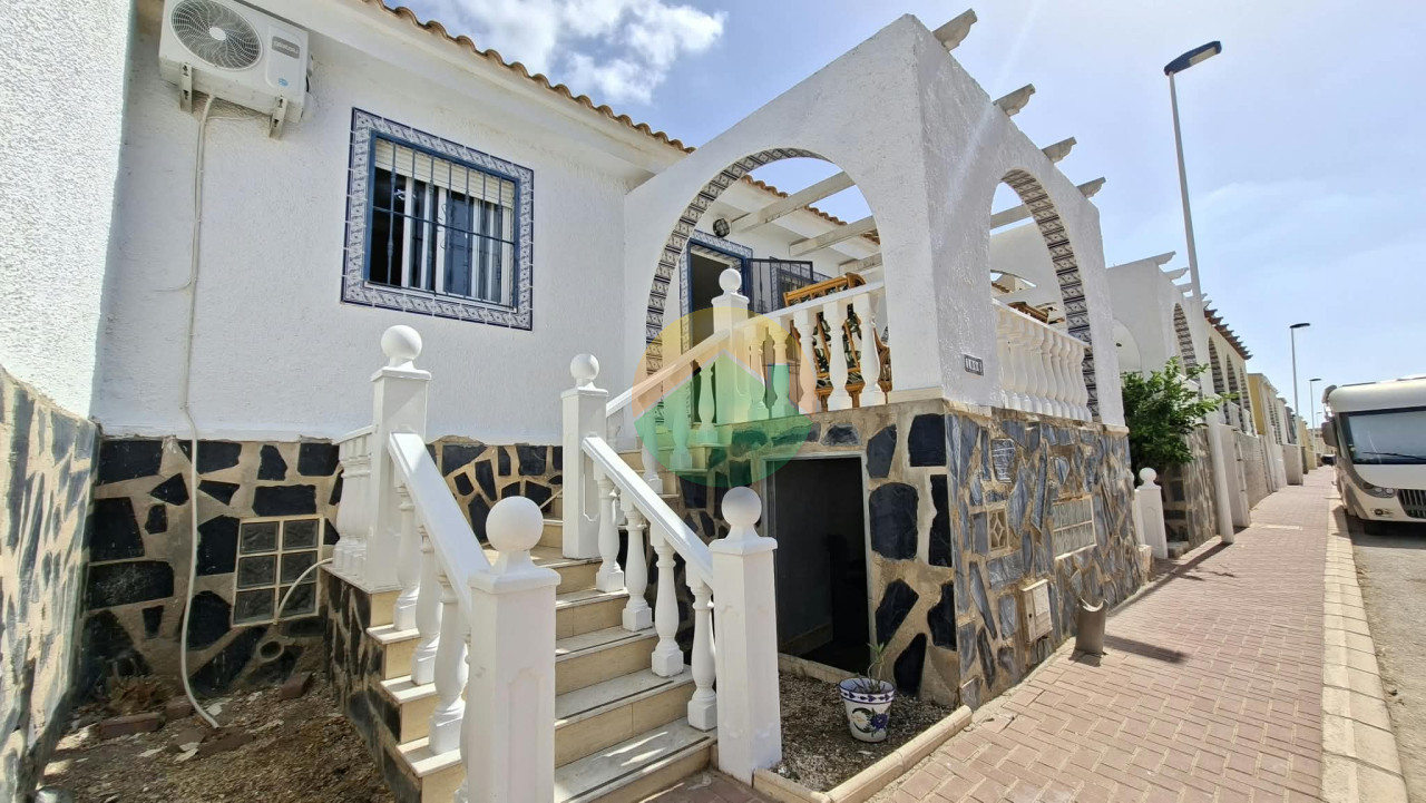 2 Bedroom Terraced For Sale