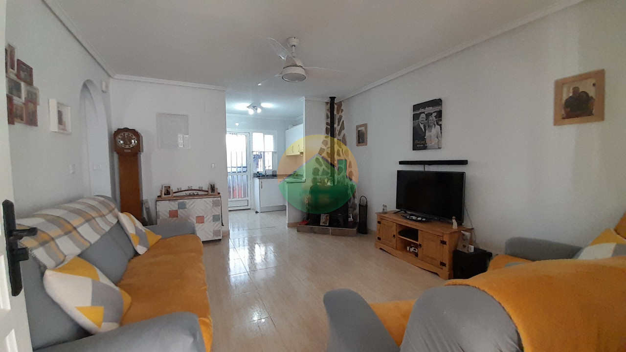 2 Bedroom Terraced For Sale