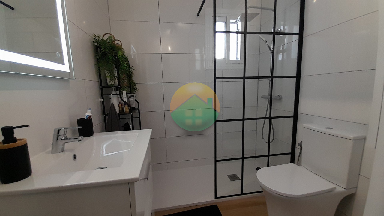 2 Bedroom Terraced For Sale