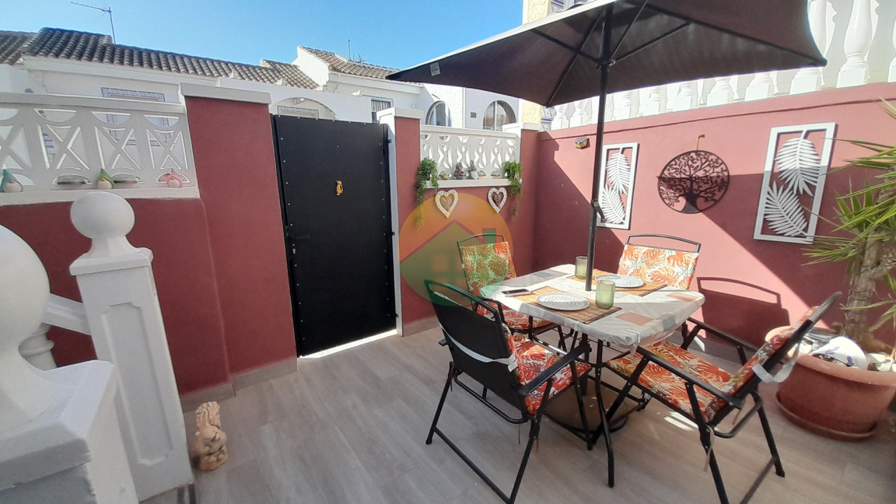 2 Bedroom Terraced For Sale