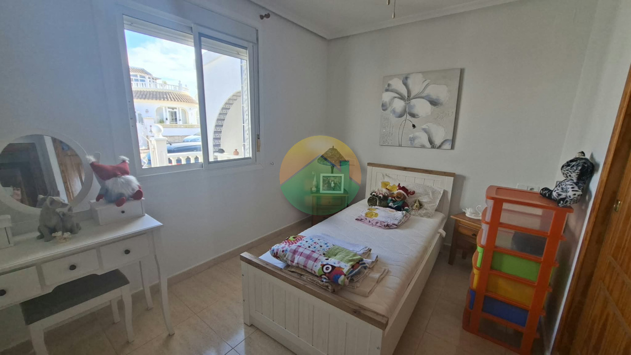 2 Bedroom Terraced For Sale