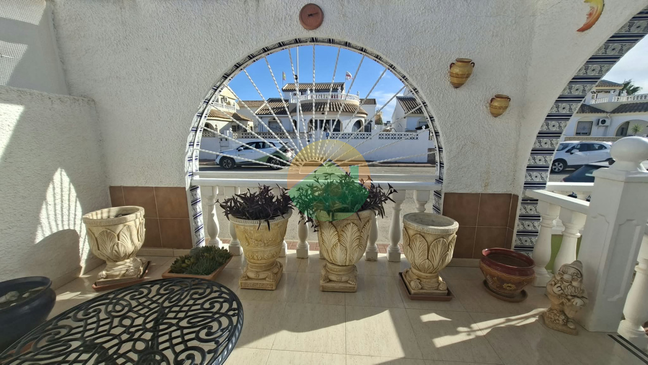 2 Bedroom Terraced For Sale
