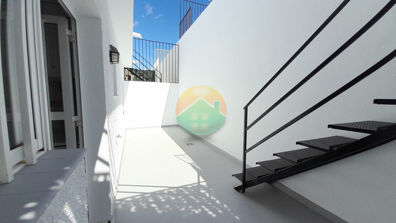 2 Bedroom Terraced For Sale