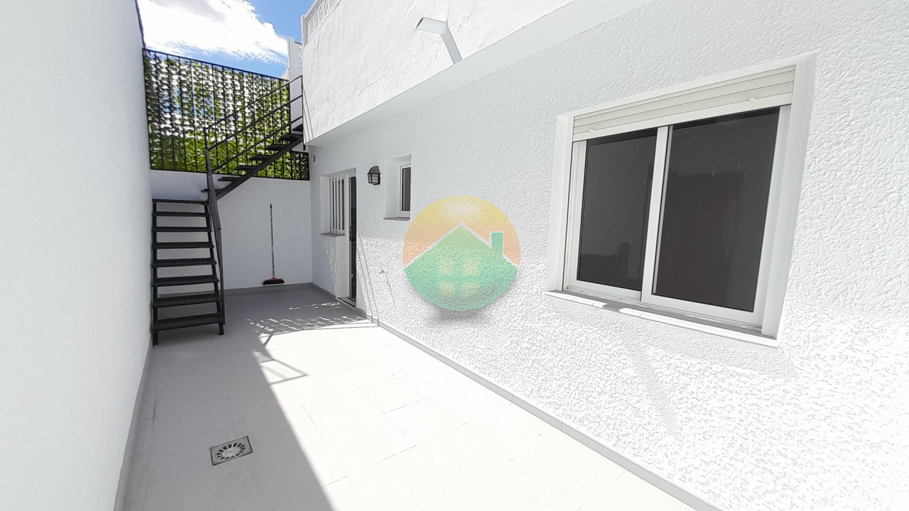 2 Bedroom Terraced For Sale