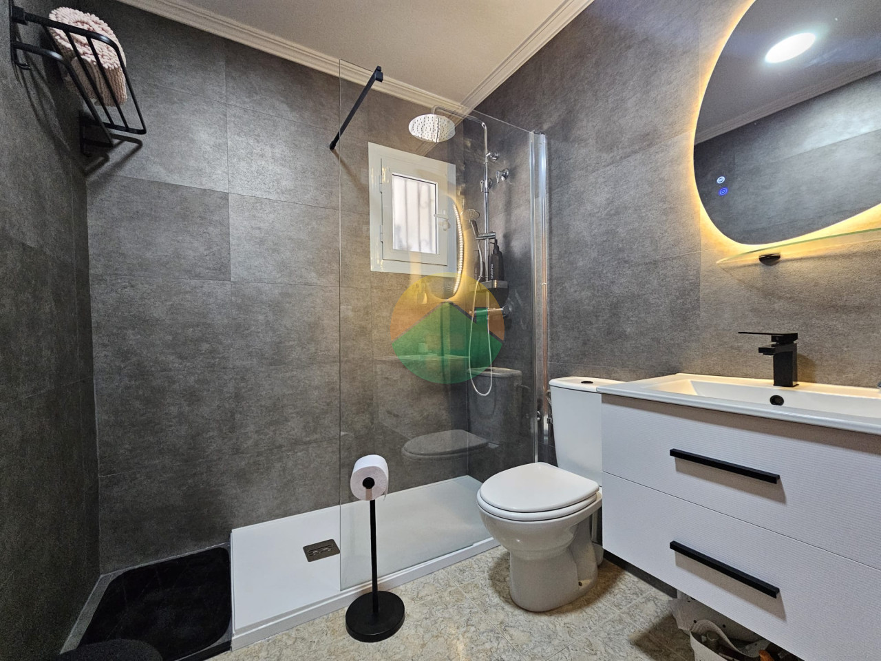 2 Bedroom Detached For Sale