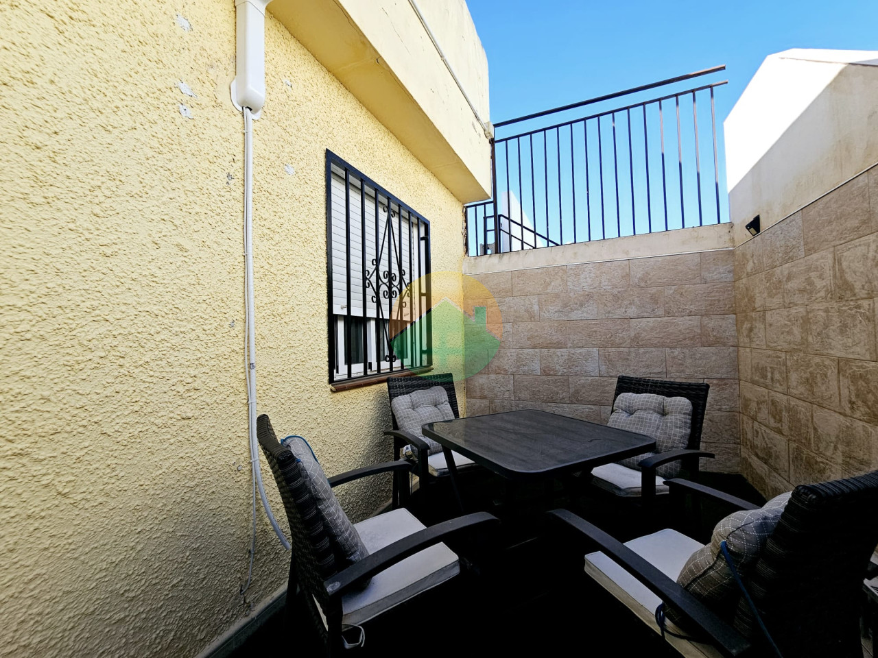 2 Bedroom Terraced For Sale
