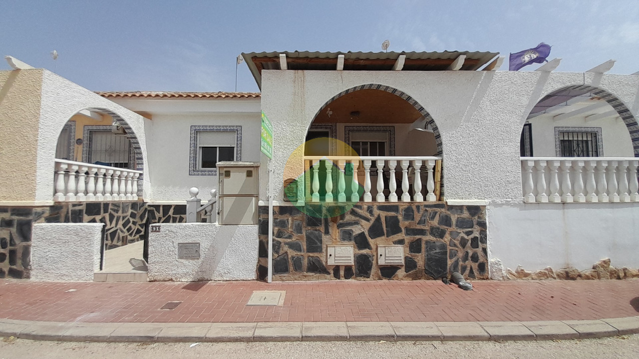 2 Bedroom Terraced For Sale