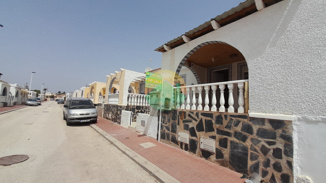 2 Bedroom Terraced For Sale