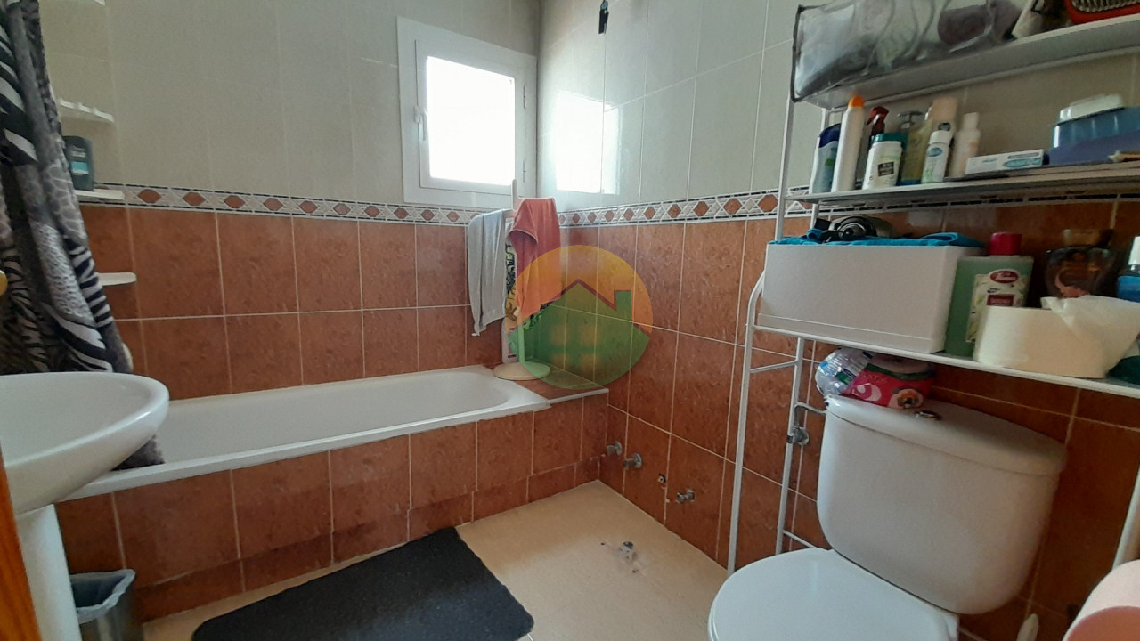 2 Bedroom Terraced For Sale