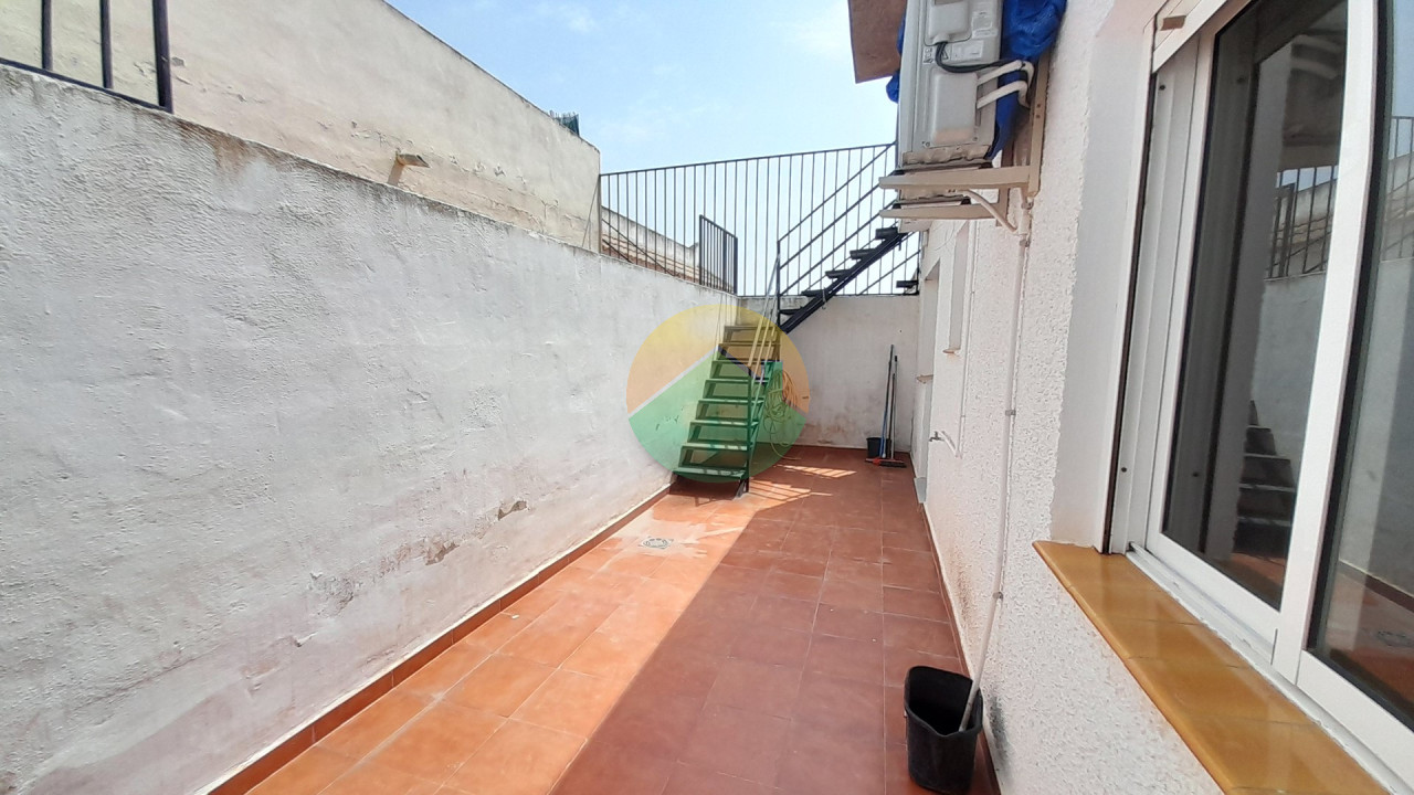 2 Bedroom Terraced For Sale